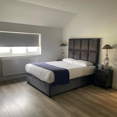 Hotel Nap Inn บาร์เน็ท ภายนอก รูปภาพ