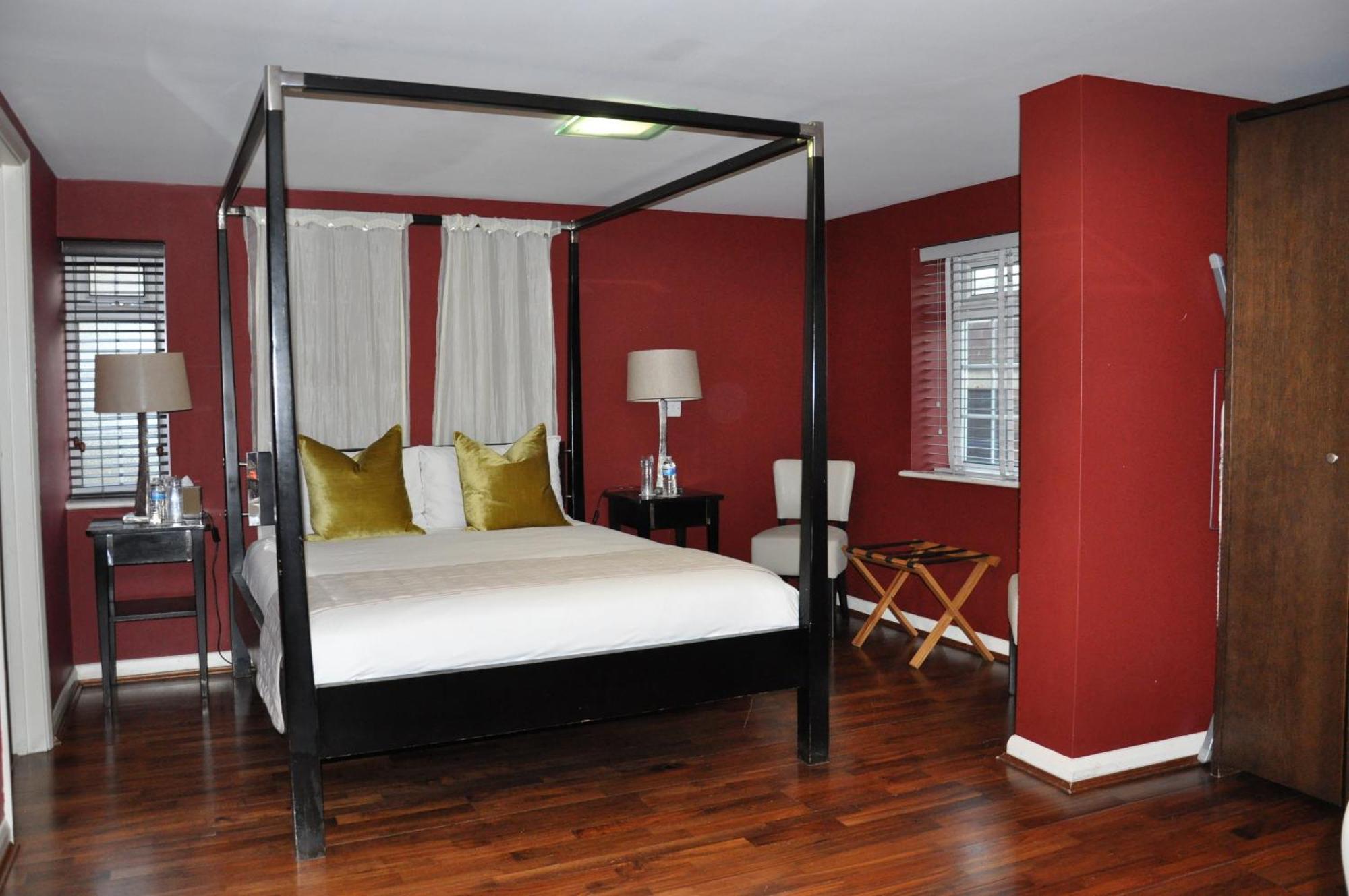 Hotel Nap Inn บาร์เน็ท ภายนอก รูปภาพ