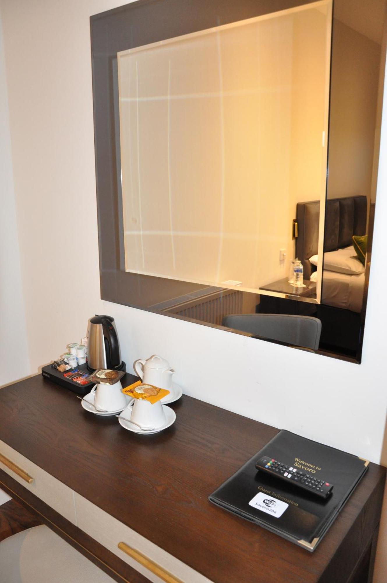 Hotel Nap Inn บาร์เน็ท ภายนอก รูปภาพ